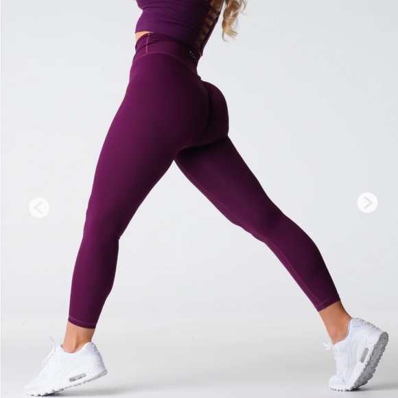 NVGTN PLUM Signature 2.0 Leggings - Picture 4 of 4